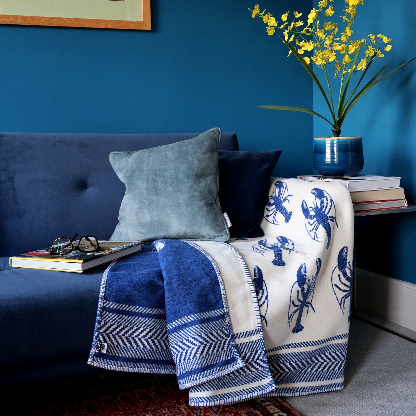 Deep Blue & Ecru Reversible Lobster Throw